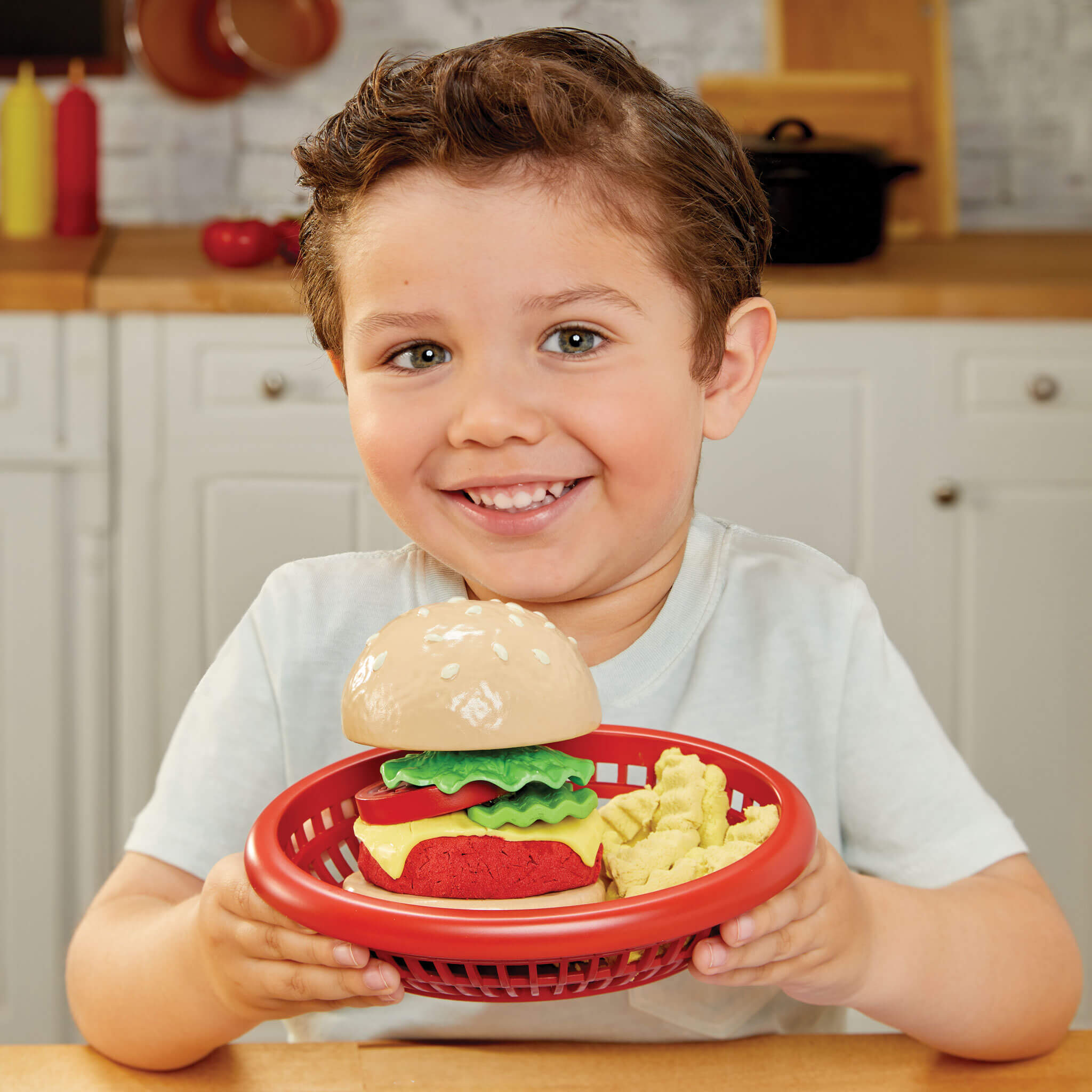 Creative Chefs™ Cheeseburger and Fries Kit - Recipe-Guided Cheeseburger Playset with Utensils for Backyard Barbecue and Restaurant Role Play