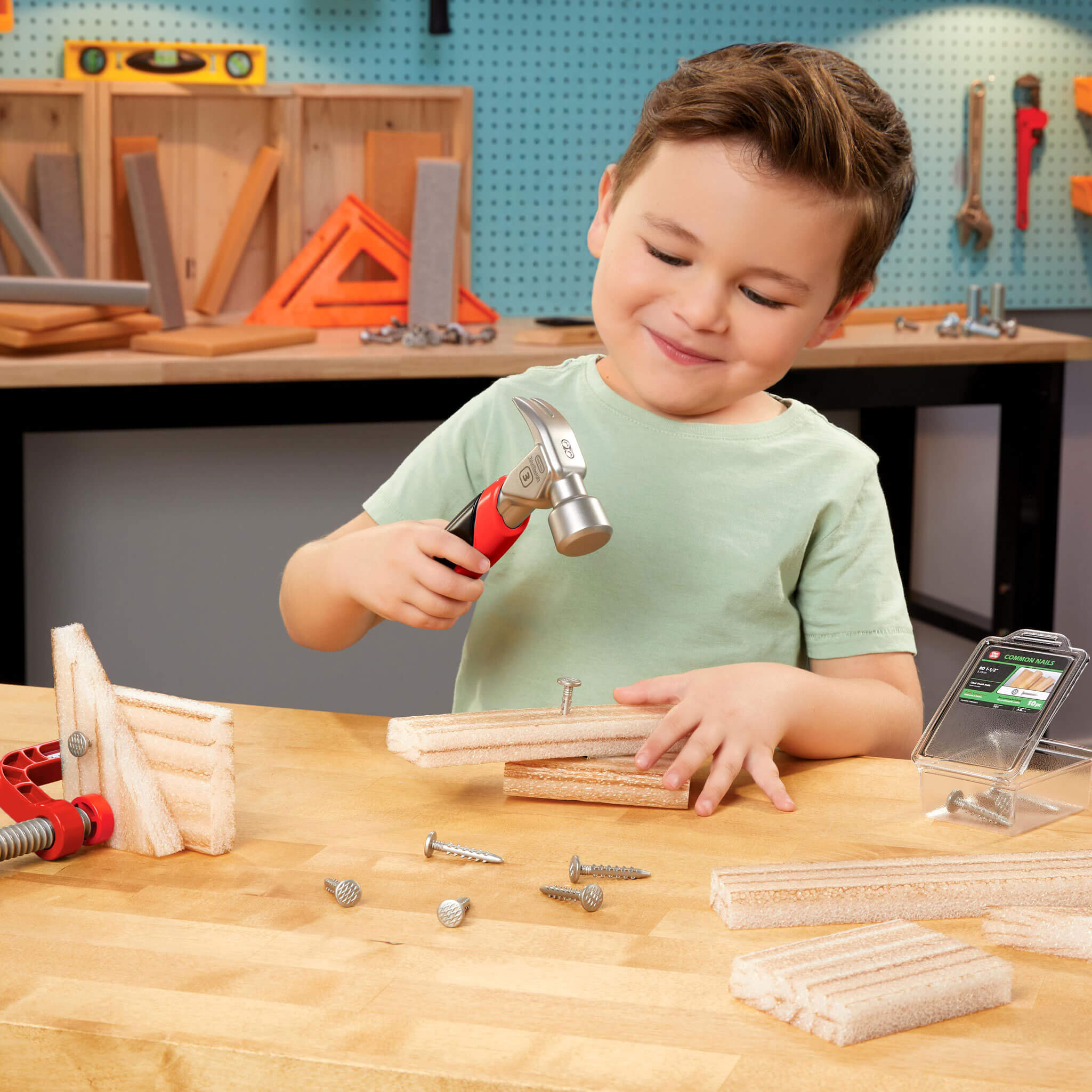 Creative Construction™ Hammer and Nail Set - Mess-Free Hammering Kit with Blueprint Projects for Kid-Friendly Pretend Construction Play