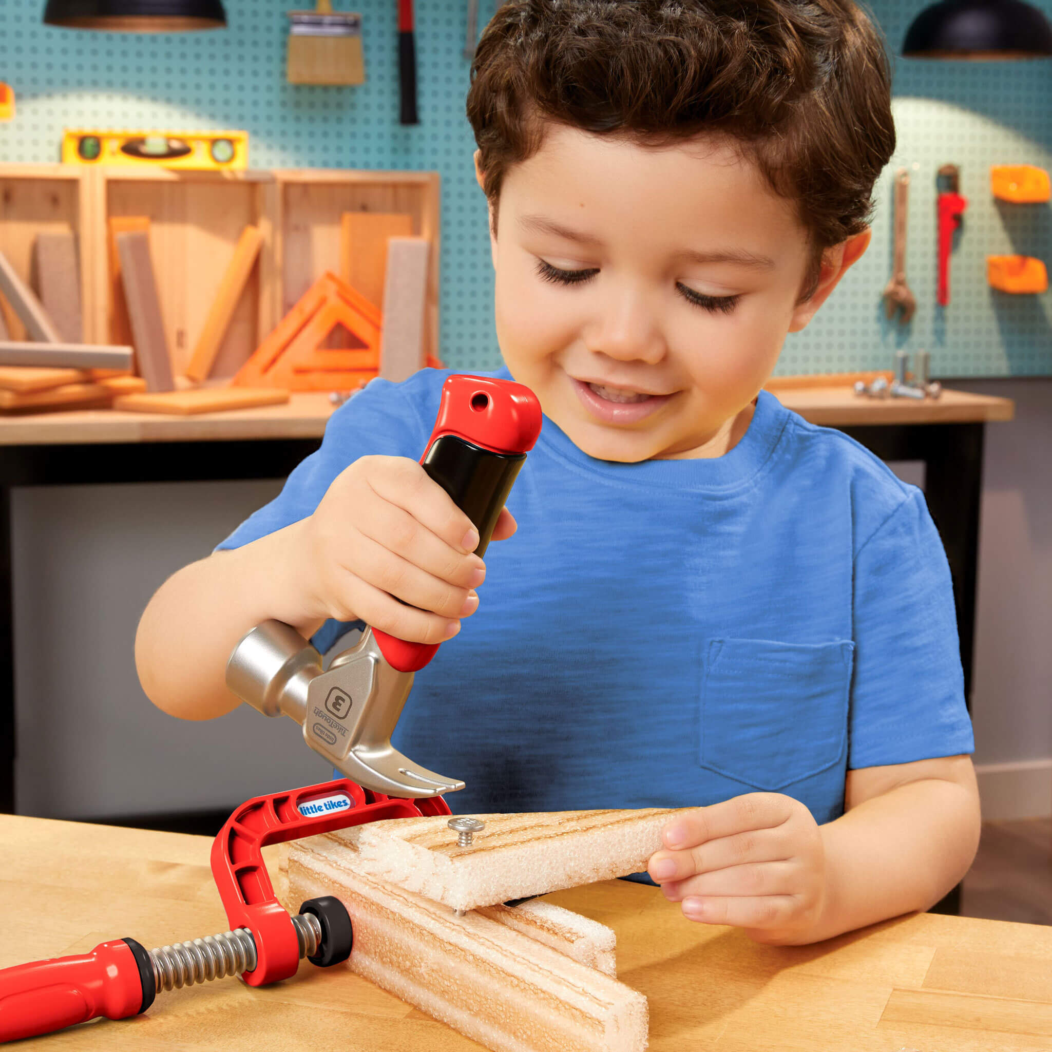 Creative Construction™ Hammer and Nail Set - Mess-Free Hammering Kit with Blueprint Projects for Kid-Friendly Pretend Construction Play